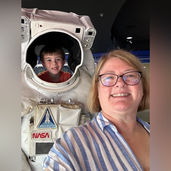 Meet The Posher - Picture 14 of 16